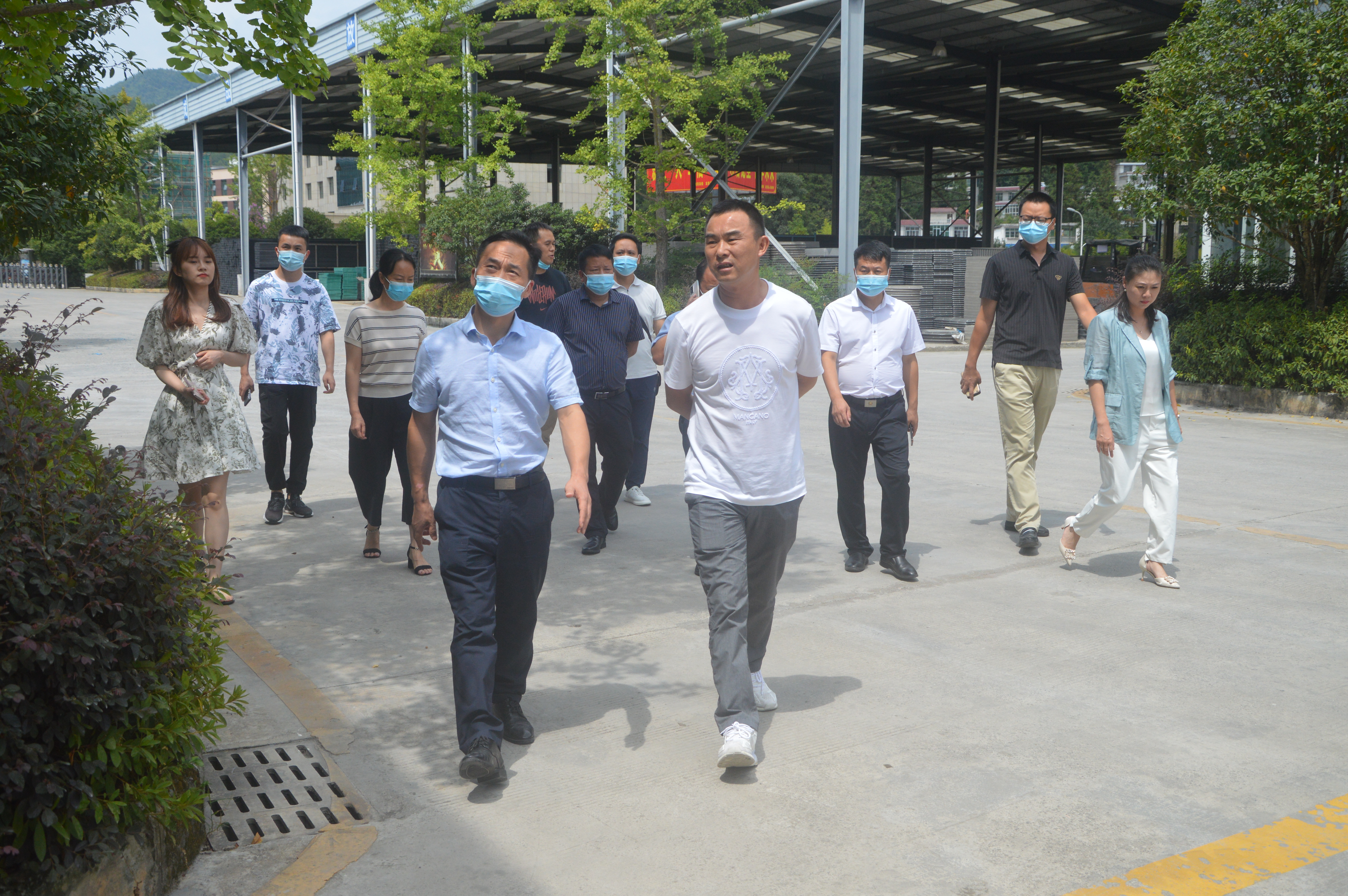 1628744845228736.jpg DSC_0100(1).jpg